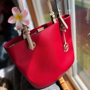 MICHAEL KORS Jet Set Leather Tote Bucket Bag Lipstick Red Shoulder Bag Satchel